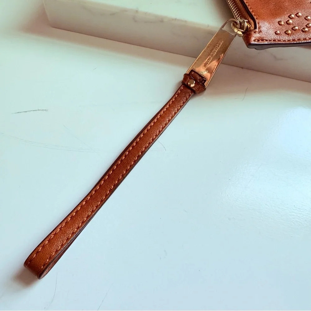 Micheal Kors Rhea Luggage Brown Lamb Leather Studded Large Wristlet/Clutch - Picture 8 of 8